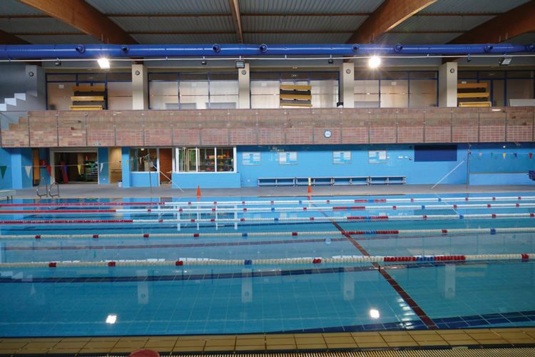 El PSOE baja el alquiler de instalaciones deportivas…¡dos céntimos!