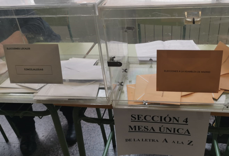 Las 7.118 mesas electorales de la región han quedado constituidas a las 9:35 horas: 4.839.234 madrileños están llamados a las urnas