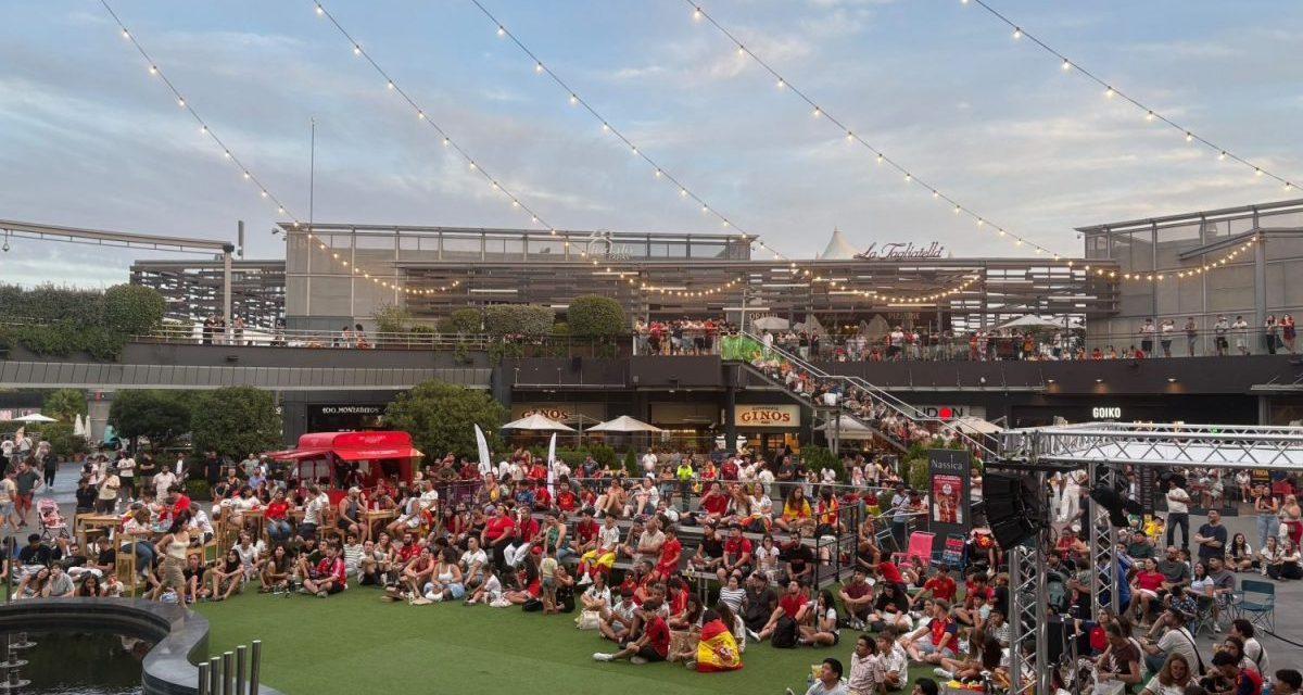 Dónde ver la final del Mundial en Madrid: Nassica instala una pantalla gigante con food trucks, regalos y música en directo