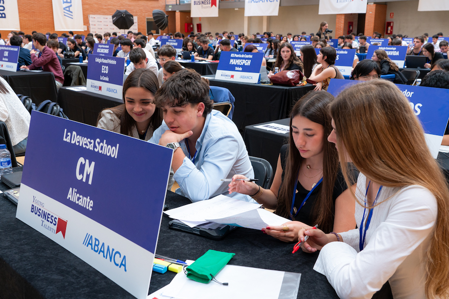 De estudiantes a directivos: jóvenes madrileños pondrán a prueba su talento empresarial en la XVI edición de Young Business Talents