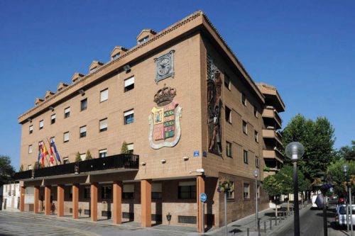 El Ayuntamiento de Móstoles subirá el sueldo un 2% a los empleados públicos