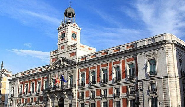 La Comunidad de Madrid recuperará y conservará un mural singular en los nuevos juzgados del antiguo IES Juan Gris