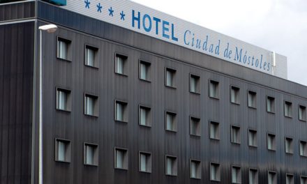 El Hotel Ciudad de Móstoles despide a los sanitarios alojados desde el 27 de marzo