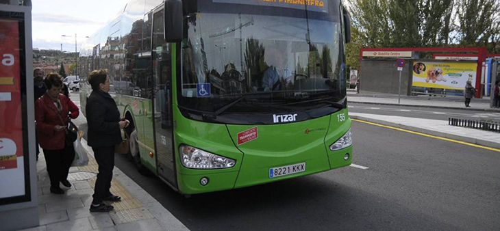 Las paradas a demanda se extienden a las 40 líneas nocturnas de autobuses interurbanos