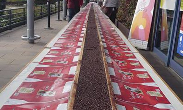 Madrid fabricará el turrón de chocolate con almendras más grande del mundo con la colaboración de Aperitivos Medina