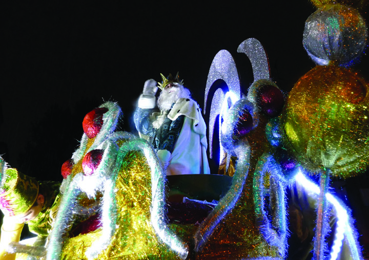 Sus Majestades los Reyes Magos de Oriente llegan a Móstoles para participar en la tradicional Cabalgata