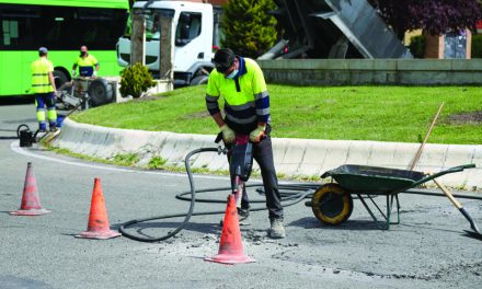 Móstoles inicia la campaña anual de bacheo en las vías públicas
