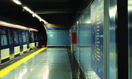 La Comunidad de Madrid mantiene en 2024 la rebaja del 60% en los precios de los abonos mensuales de transporte público