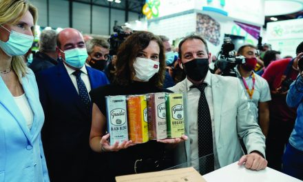 Díaz Ayuso reivindica la Comunidad de Madrid como productora de materias primas y arremete contra el Gobierno central
