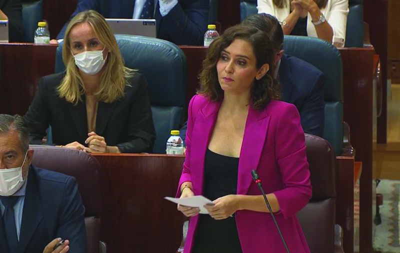 Ayuso arrasaría en las próximas elecciones y lograría mayoría absoluta con 70 diputados