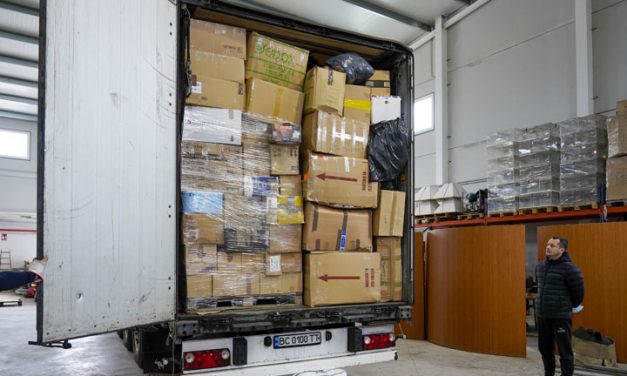 Parte desde Móstoles el primer camión solidario cargado con 16 toneladas de ayuda humanitaria para Ucrania