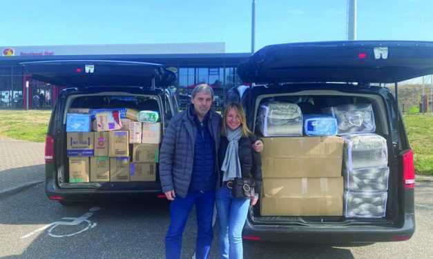 Un edil del PP de Móstoles viaja a Polonia con ayuda humanitaria y regresa con 13 refugiados