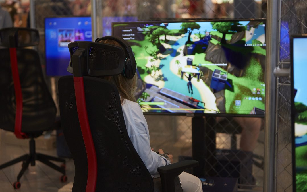 Los eSports llegan a intu Xanadú de la mano de Movistar Riders Fan Club
