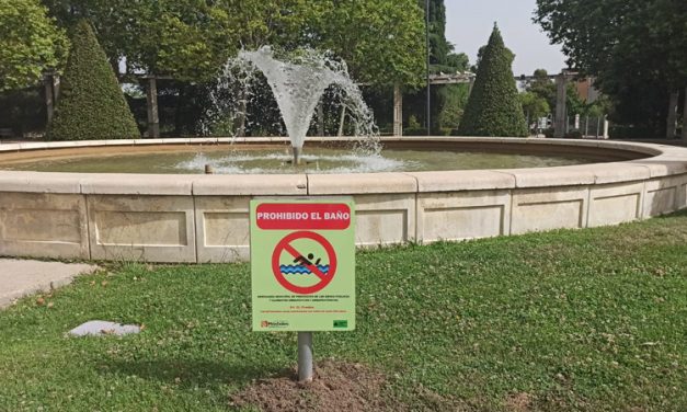 La Policía Municipal de Móstoles reforzará la vigilancia de las fuentes ornamentales durante el verano para evitar su uso inadecuado