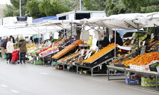El mercadillo municipal se traslada temporalmente al recinto ferial por las Fiestas Patronales