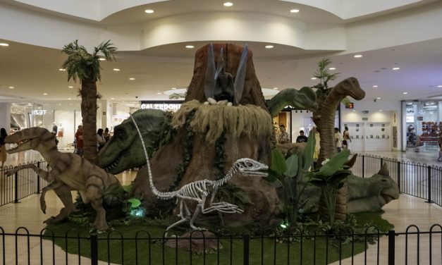 Últimos días para visitar ‘La isla de los dinosaurios’ en intu Xanadú