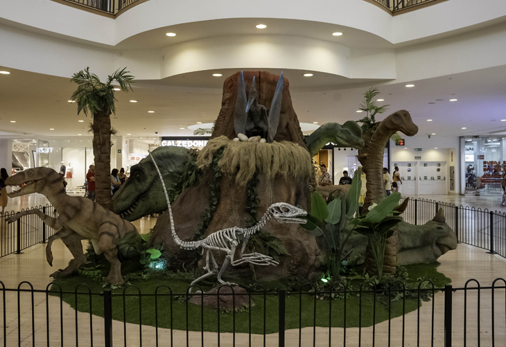 Últimos días para visitar ‘La isla de los dinosaurios’ en intu Xanadú