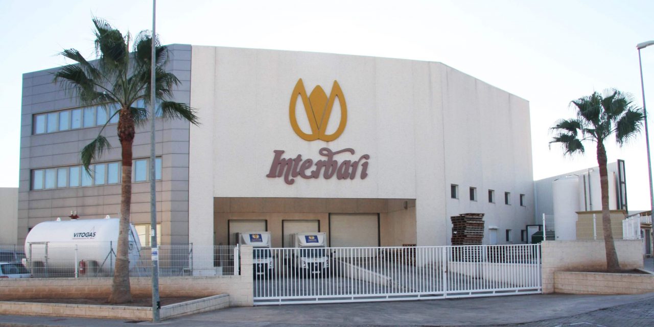 Eguía Group adquiere la mayoría de la empresa valenciana de frutos secos Interbari