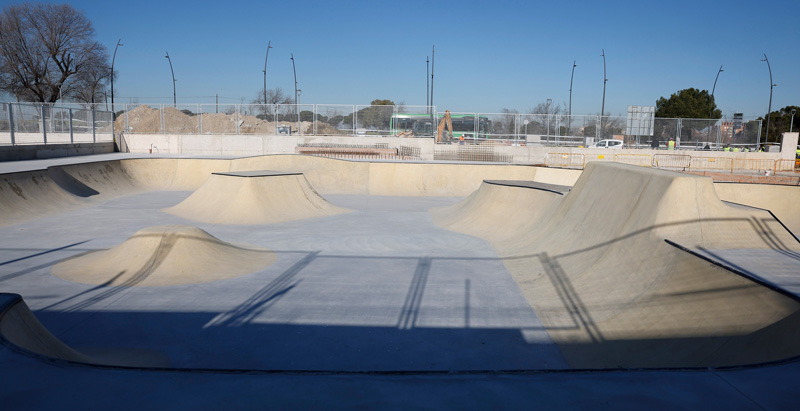 La Comunidad de Madrid invierte 630.000 euros en un gran skate park en Móstoles