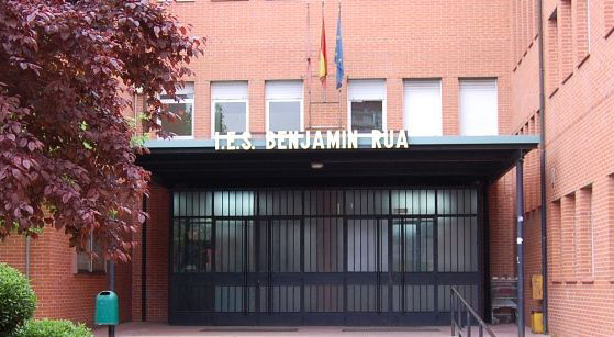 Un instituto de Móstoles afrontará los retos de 24 empresas líderes en las ’24h de Innovación Barcelona Caixabank Dualiza 2023′