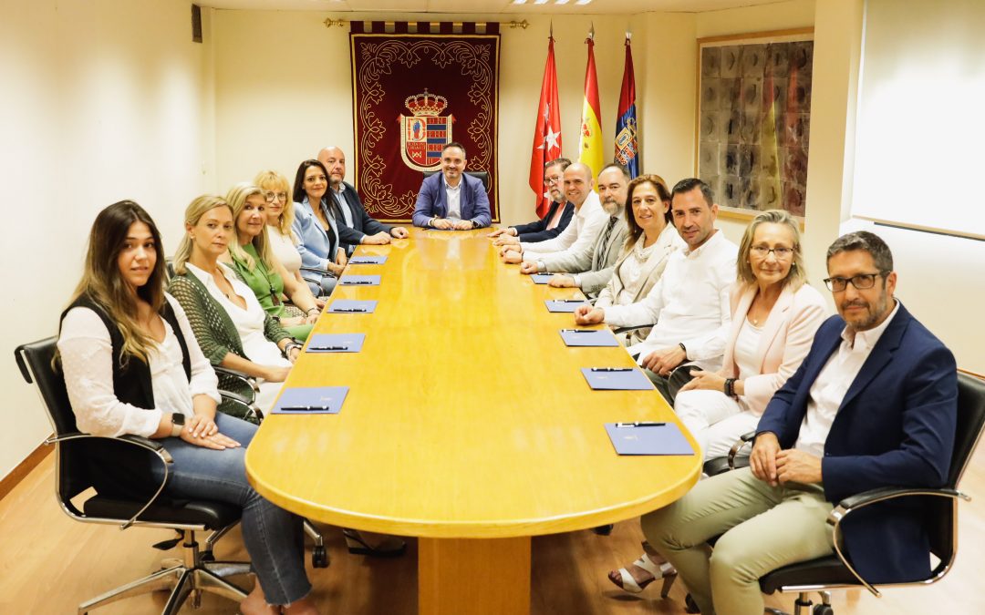 PP y Vox mantienen la primera reunión de Gobierno y difunden los ejes fundamentales de su acuerdo