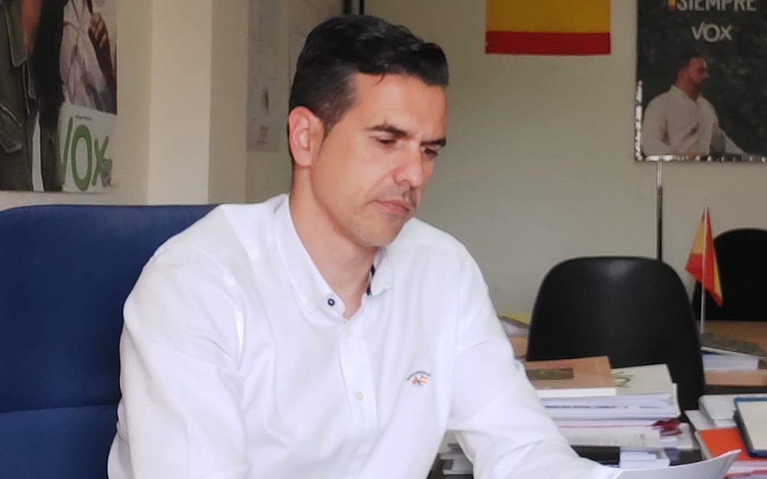 Dimite el concejal de Vox Móstoles Israel Díaz tras el pacto de Gobierno con el PP