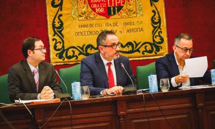 El Pleno de Móstoles aprueba mantener las retribuciones de los miembros de la Corporación Municipal