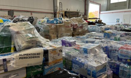 Móstoles recoge más de 150 palés de ropa y enseres para los afectados por la DANA en la Comunidad Valenciana