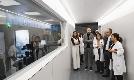 El alcalde de Móstoles visita los nuevos quirófanos del Hospital Universitario Rey Juan Carlos