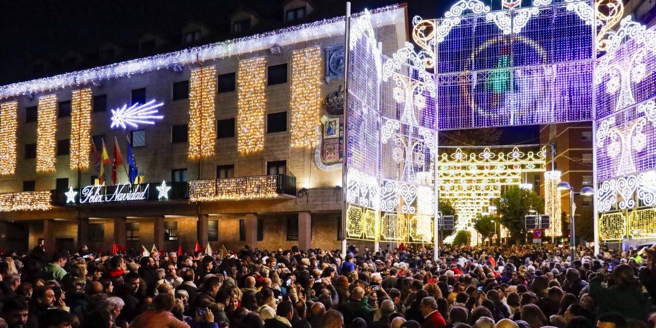 Móstoles inaugura la Navidad con el encendido de luces y Navipark Madrid
