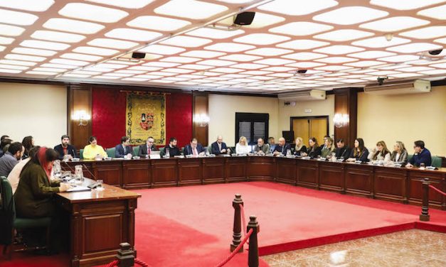 Móstoles reclama al Gobierno central eliminar el “techo de gasto” para poder invertir el superávit municipal